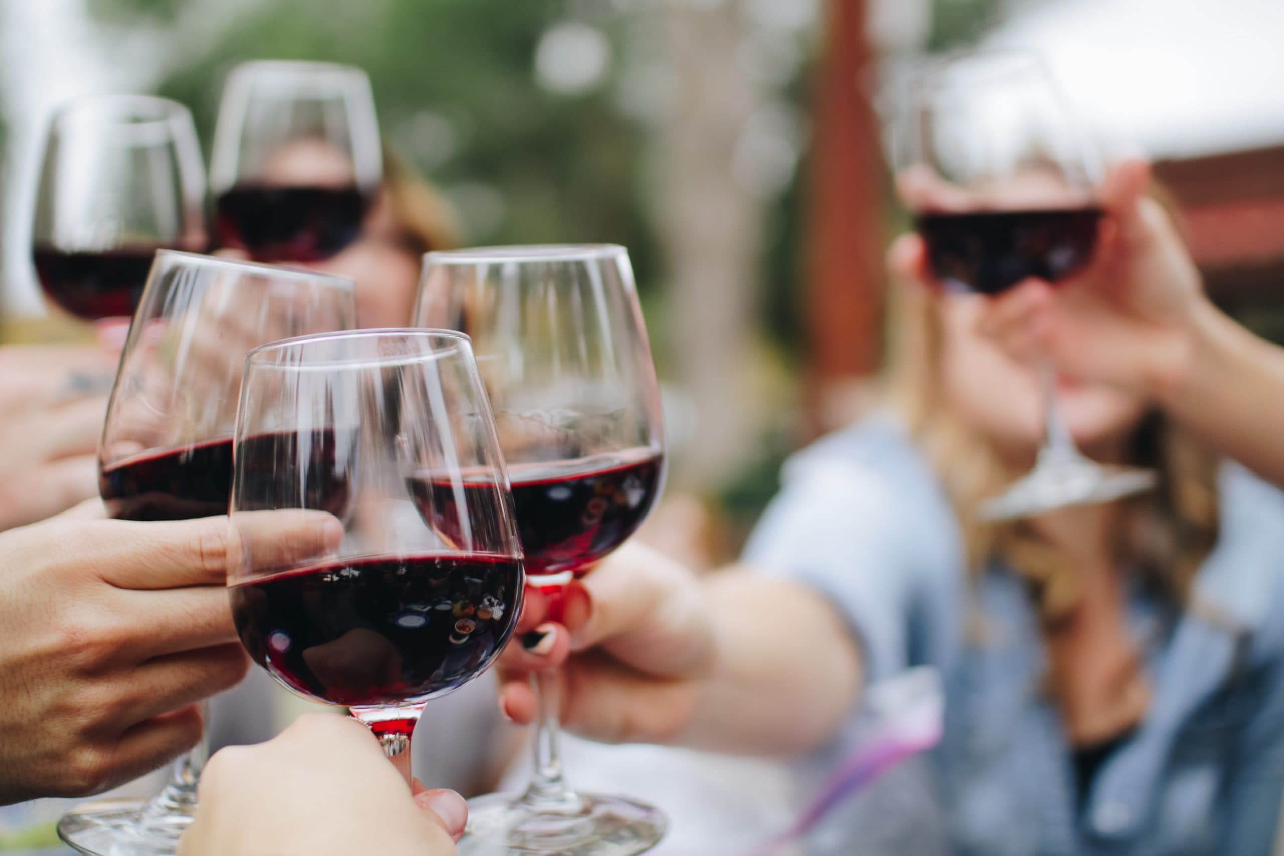 Feierabend genießen bei OPERA Wein Art