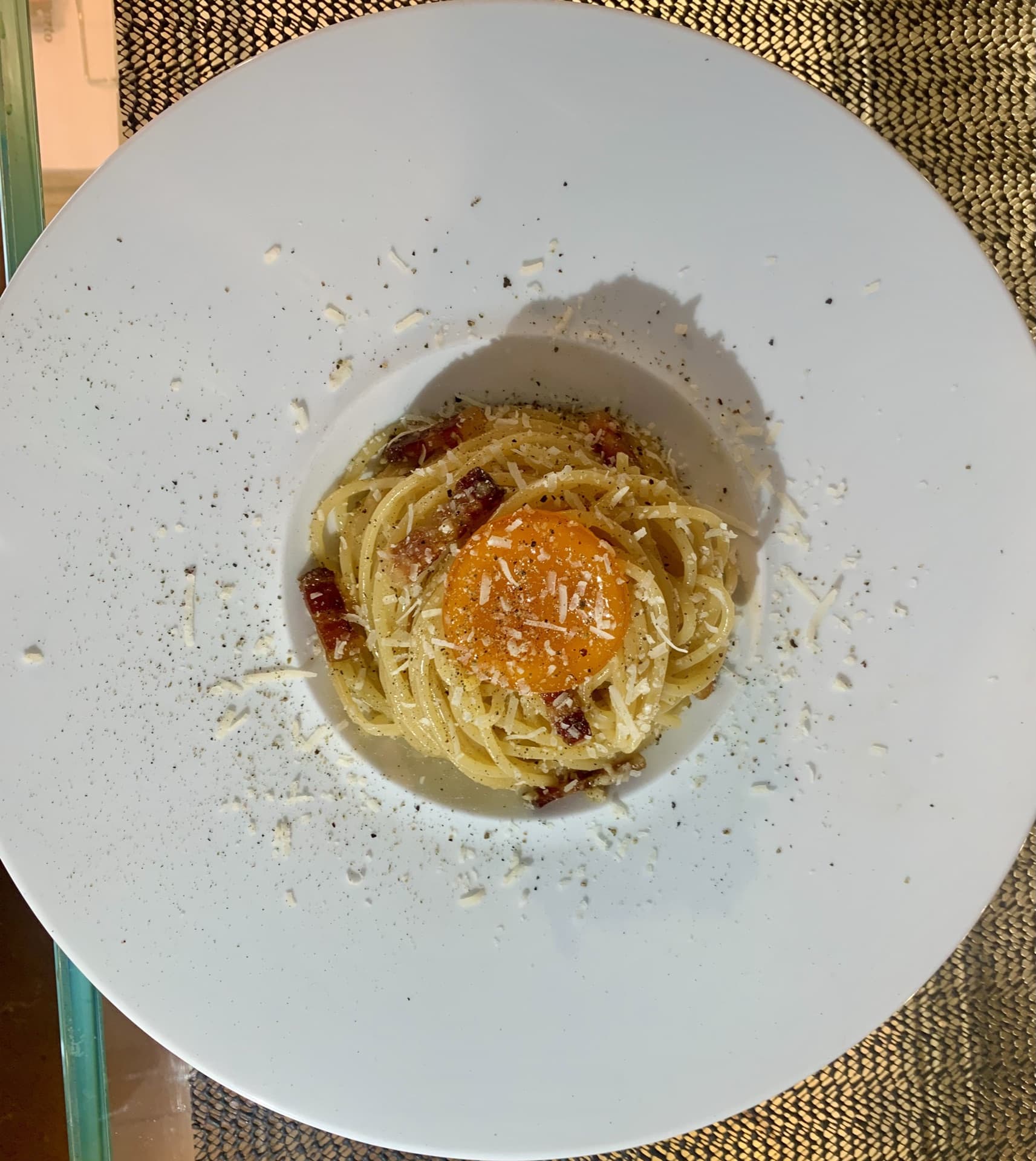 Kulinarik bei Opera Wein Art
