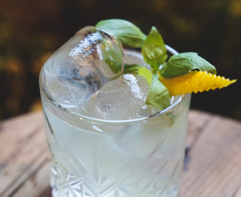 Cocktail bei OPERA Wein Art